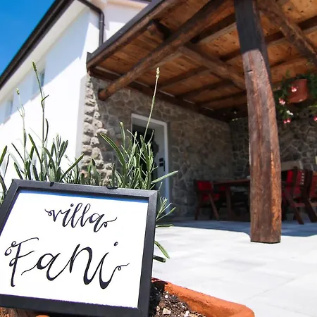 Holiday home 'villa Fani' With Jacuzzi Veprinac