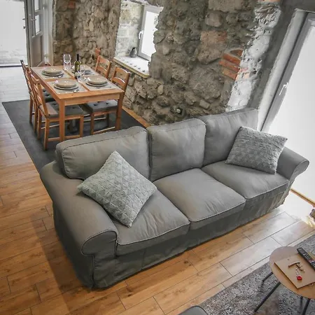 Holiday home 'villa Fani' With Jacuzzi Veprinac