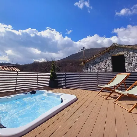 Holiday home 'villa Fani' With Jacuzzi Veprinac
